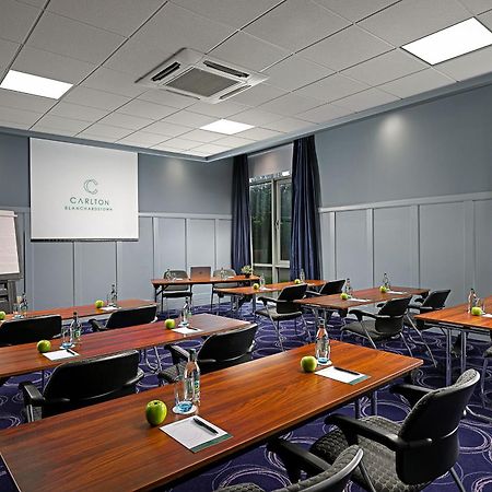 Carlton Hotel Blanchardstown Extérieur photo