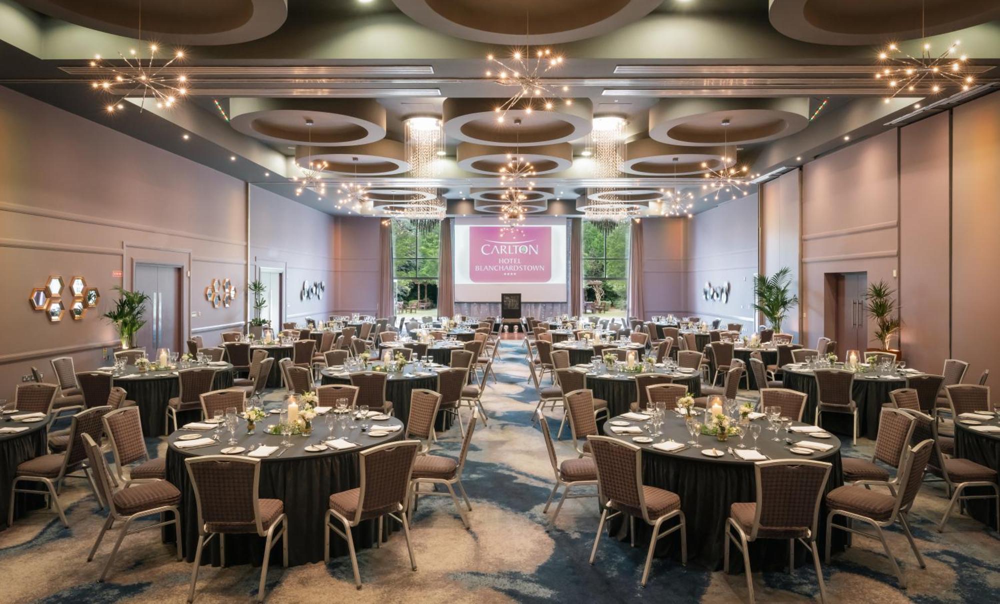 Carlton Hotel Blanchardstown Extérieur photo