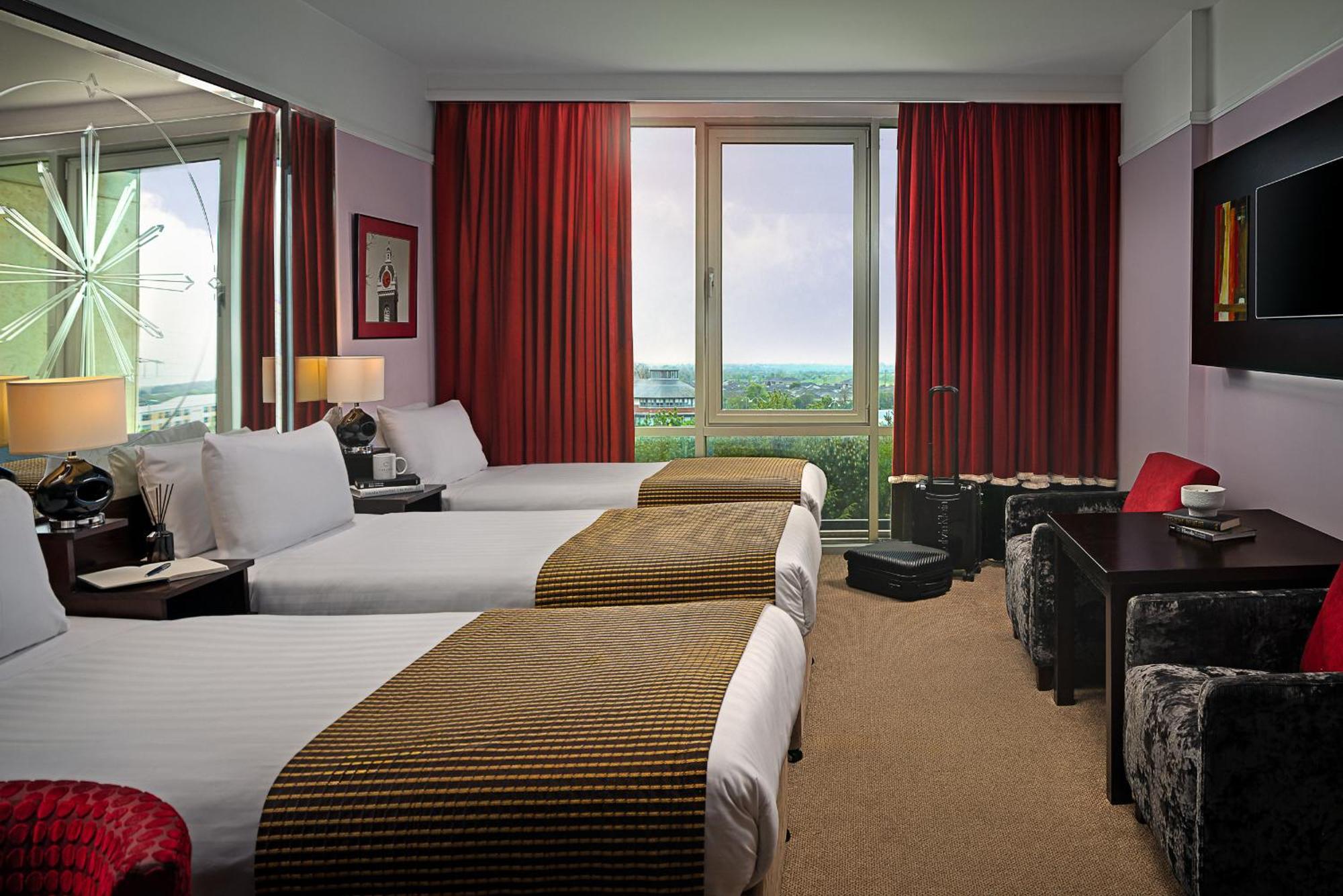 Carlton Hotel Blanchardstown Extérieur photo