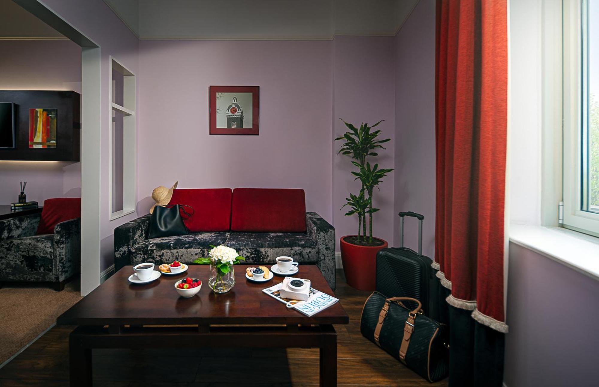 Carlton Hotel Blanchardstown Extérieur photo