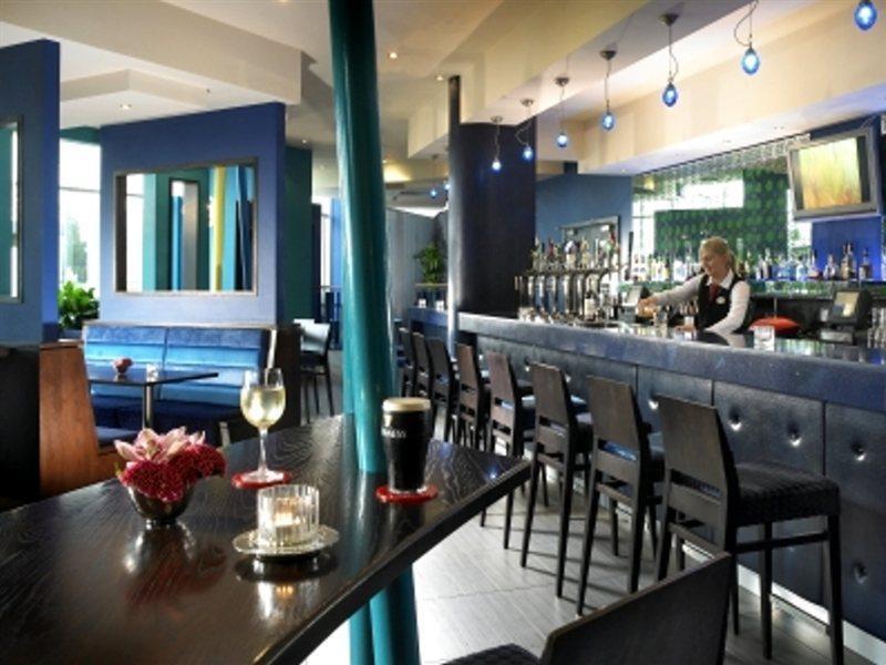 Carlton Hotel Blanchardstown Extérieur photo
